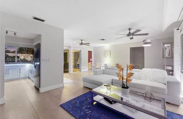 1424 NE 53rd Ct Gallery 4
