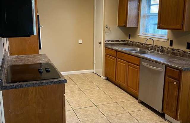 10034 Winding Trail Road Gallery 2