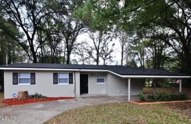 7007 QUEEN OF HEARTS CT - 7007 Queen of Hearts Court, Jacksonville, FL 32210