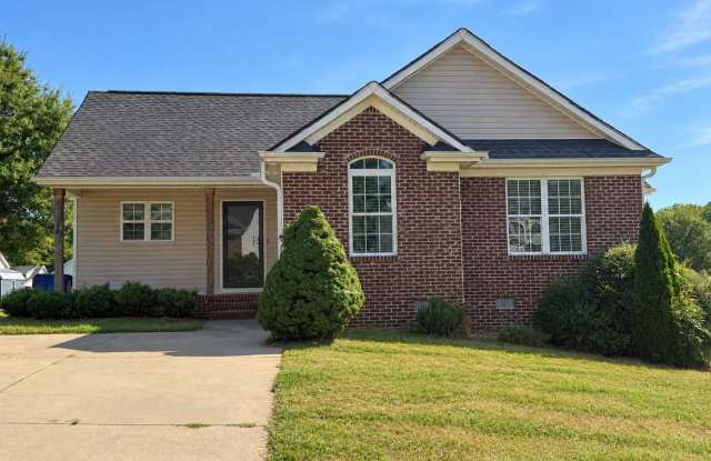 Three bedroom, 2 bath house in Graham photos photos Three bedroom, 2 bath house in Graham photos photos