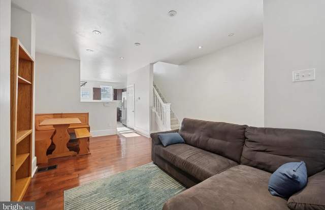 Modern 3-Bedroom Rowhome with Backyard Patio in Point Breeze photos photos