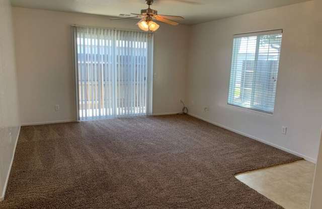 1756 Paseo Del Lago Gallery 2