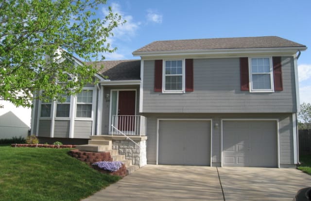220 Northwest 112 Terrace - 220 NW 112th Ter, Kansas City, MO 64155