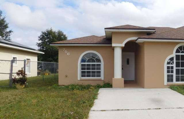 1/2 Duplex in Poinciana photos photos