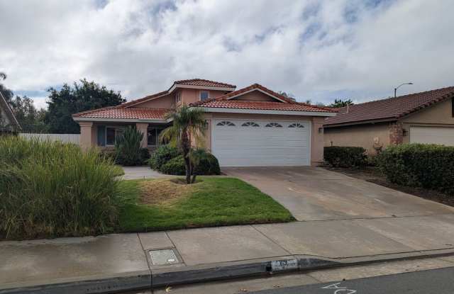 Beautiful 3 Bedroom/2 Bath Home Orange Crest Area of Riverside photos photos