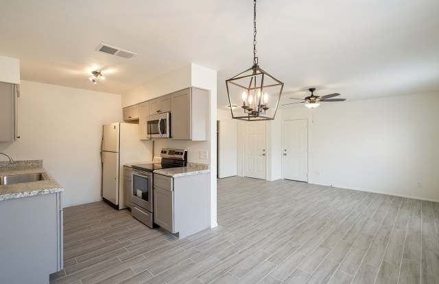 Updated home with large backyard  2 car garage! photos photos