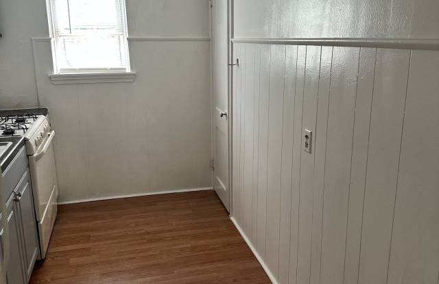 76 South Woodland Avenue photos photos