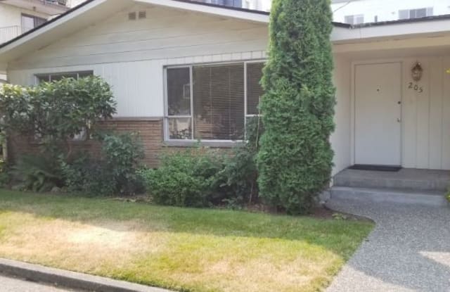 205 Nlrth 104th Street - 205 North 104th Street, Seattle, WA 98133