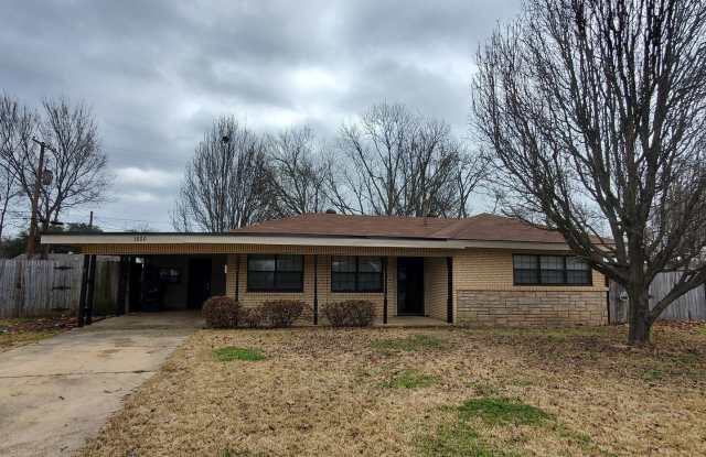 1000 Ronald - 1000 Ronald Street, Bossier City, LA 71111