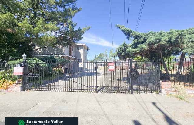 4261 Sweetwater Avenue - #3 photos photos