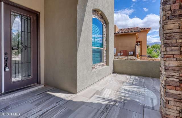 7799 ENCHANTED VIEW Drive Gallery 4