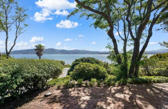 765 Tiburon Boulevard photos photos