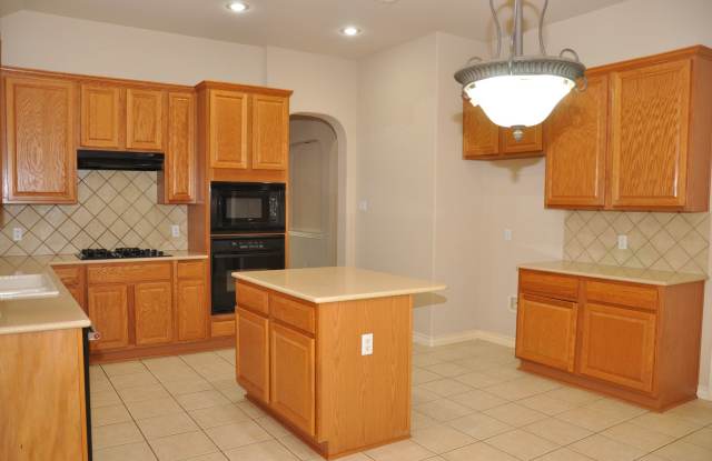 3 Bedroom 2 Bath W/ Great Office Space in Avery Ranch Gallery 4