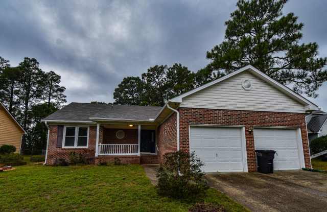 3 Bedroom 2 Bathroom Home- Pets Considered - 3108 Jimmy Court, Hope Mills, NC 28306