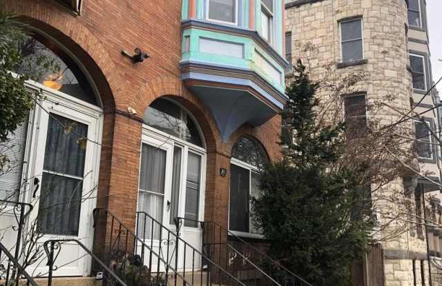 406 S 45TH Street unit: 2R photos photos