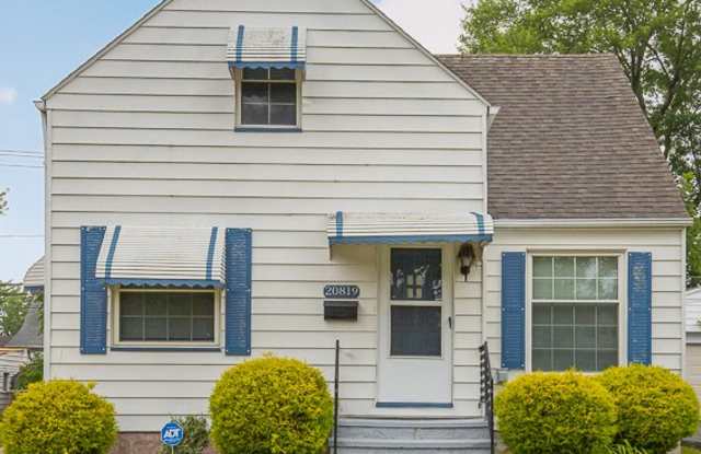 20819 Raymond St photos photos