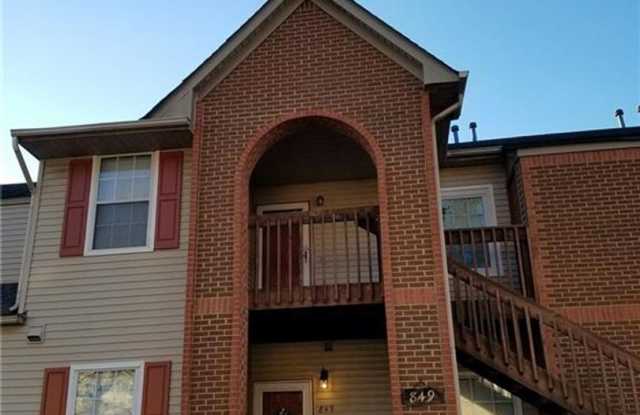Cute 2 Bed, 2 Bath Condo - 853 Gas Light Lane, Virginia Beach, VA 23462 Cute 2 Bed, 2 Bath Condo - 853 Gas Light Lane, Virginia Beach, VA 23462