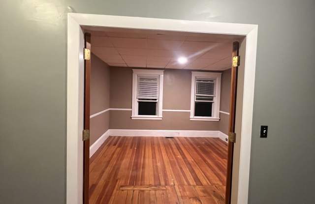 618 Reservoir Avenue photos photos