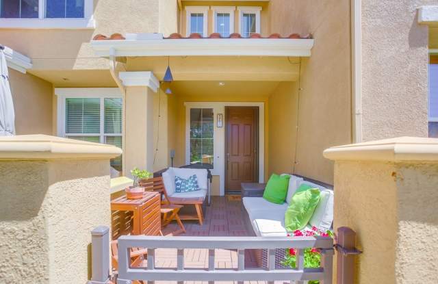 Gorgeous Upgraded San Elijo Hills Townhome, Available July 20th! photos photos