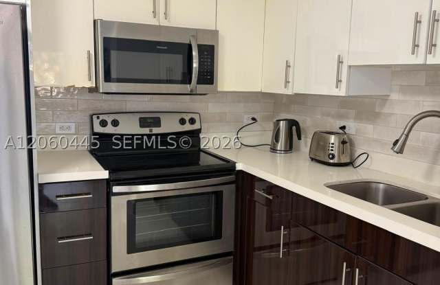 3680 N 56th Ave photos photos