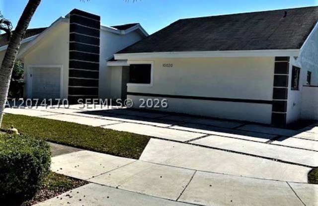 10020 SW 91st Ter Gallery 2