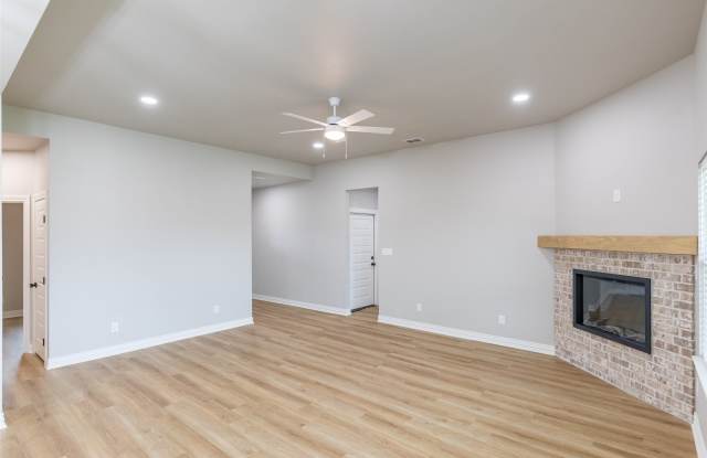 7717 Sawdust Trail Gallery 4