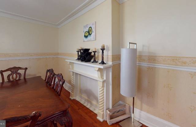 1709 MOUNT VERNON STREET Gallery 4