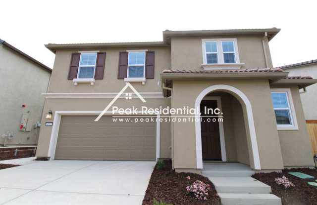 Newer Rocklin 4bd/2.5ba House with 2 Car Garage Gallery 1