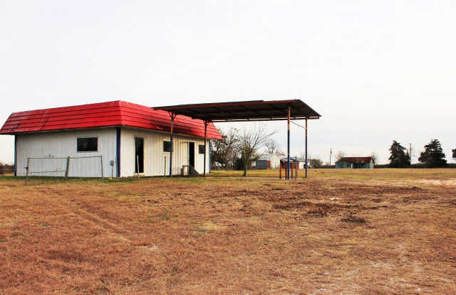9600 State Highway 290 East Gallery 2
