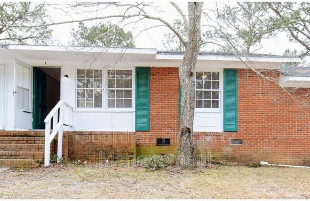 1308 King Ave - 1308 King Street, Spring Lake, NC 28390