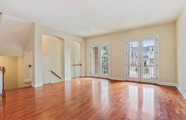 1459 Montclair Court SE Gallery 4