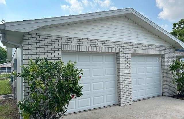 1404 SANDALWOOD DRIVE Gallery 3
