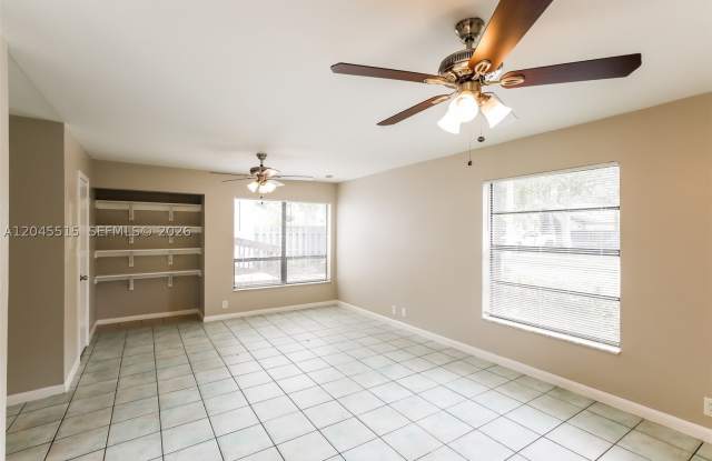 1430 W Sandpiper Cir Gallery 4