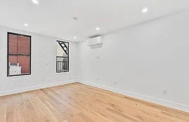 32 Spring Street - 32 Spring Street, New York City, NY 10012