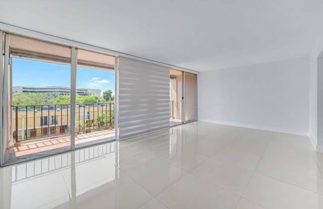 9240 Fontainebleau Blvd # 505, Miami, FL 33172 photos photos 9240 Fontainebleau Blvd # 505, Miami, FL 33172 photos photos