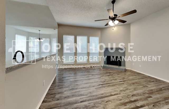 2224 Red Maple Road Gallery 4
