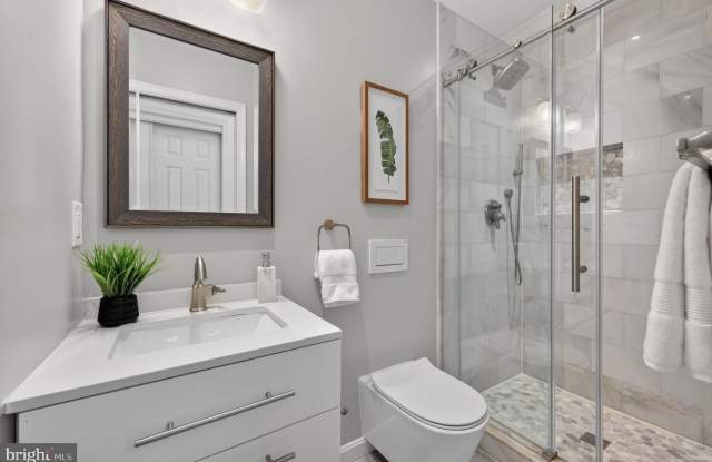 7055 HUNTLEY RUN Place Gallery 4