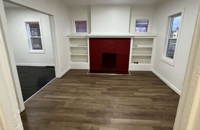 4566 Seebaldt St photos photos