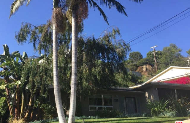 9537 DALEGROVE Drive Gallery 2