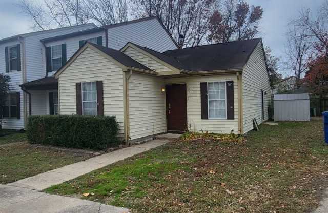 WEBLIN PLACE - 5717 Constance Court, Virginia Beach, VA 23462