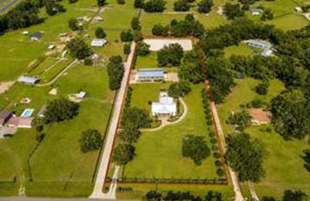 Exceptional equestrian opportunity ! photos photos