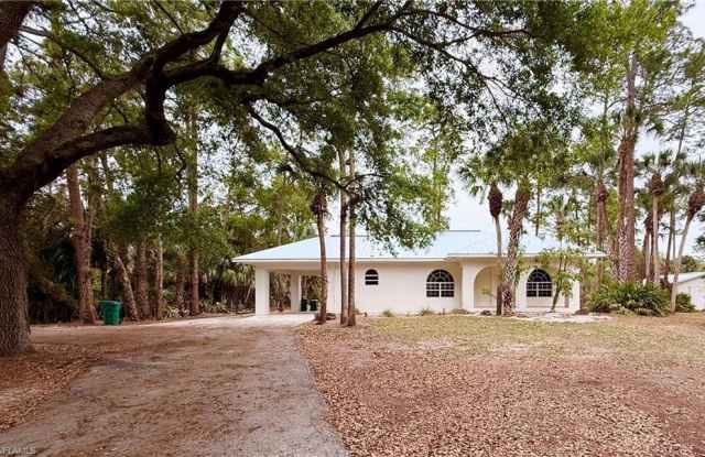 4125 13th Ave SW - 4125 13th Avenue Southwest, Collier County, FL 34116