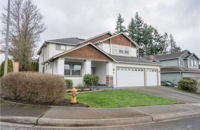 3Bd/2.75Ba Renton Home Gallery 1