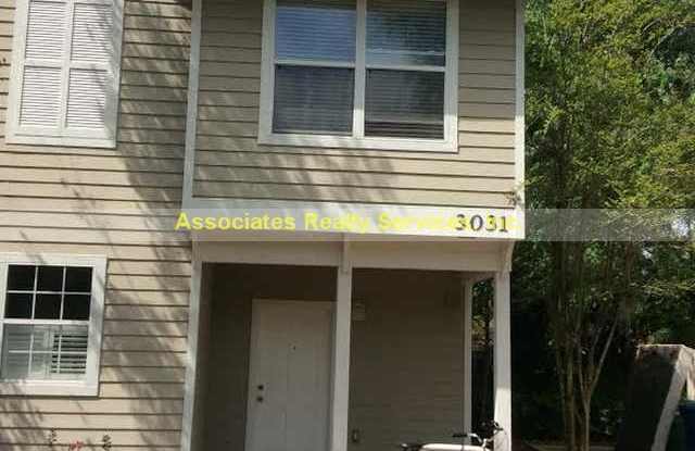 Close to VA and Shands photos photos