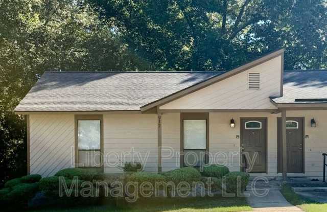 917 Odom Dr Gallery 1