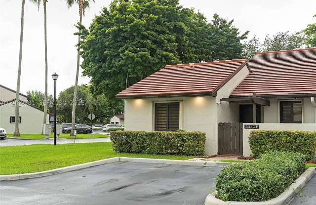 13340 SW 90th Ter Gallery 3