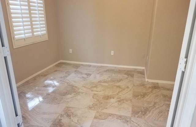 616 E Los Arboles Pl Gallery 2