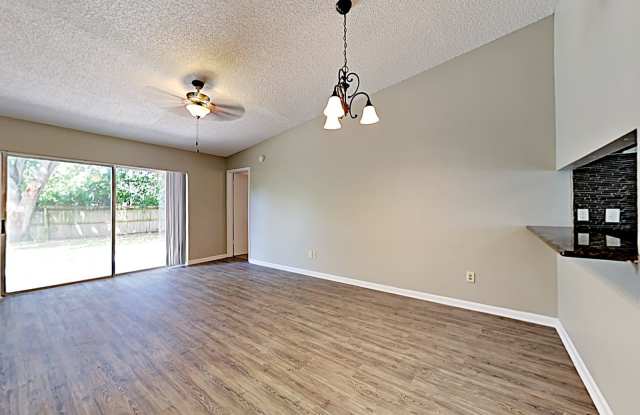 1794 Lakeview Village Drive Gallery 4