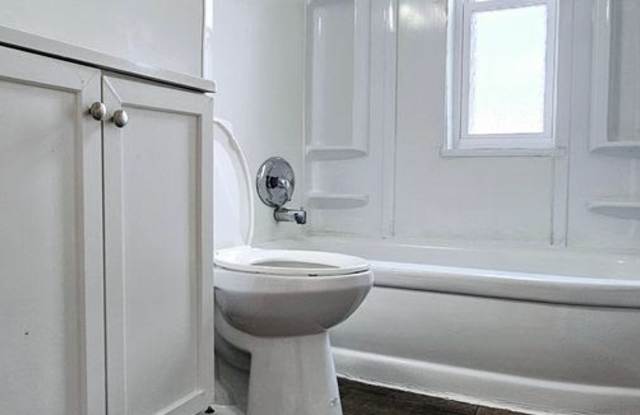 127 Scott Ave photos photos