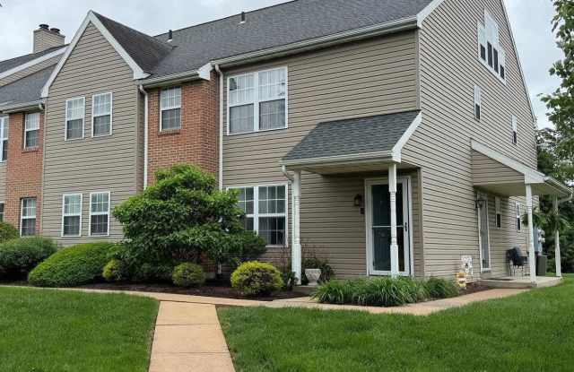 208 Kelly Court - 208 Kelly Court, Wyomissing, PA 19610 208 Kelly Court - 208 Kelly Court, Wyomissing, PA 19610